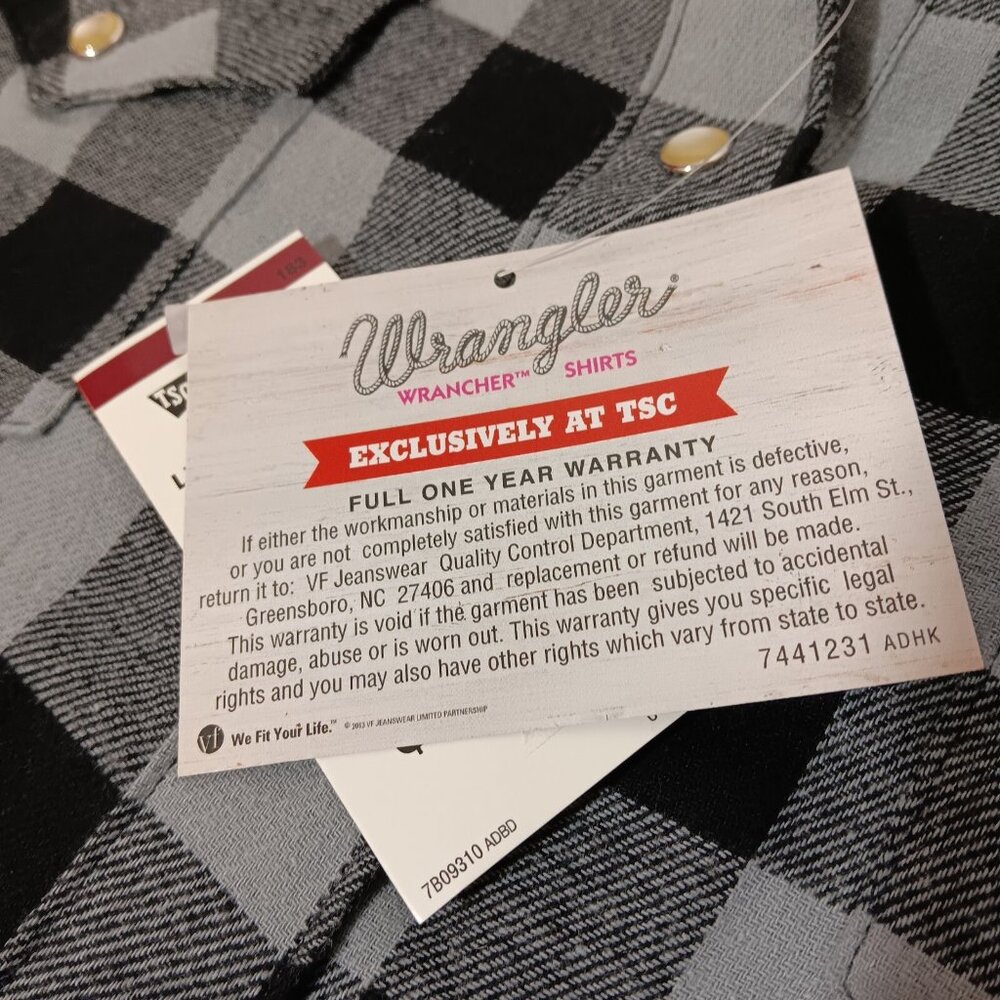 Wrangler Wrancher Shirt Women M Flannel Black Gray Plaid Pearl Snap New Western - Picture 6 of 14